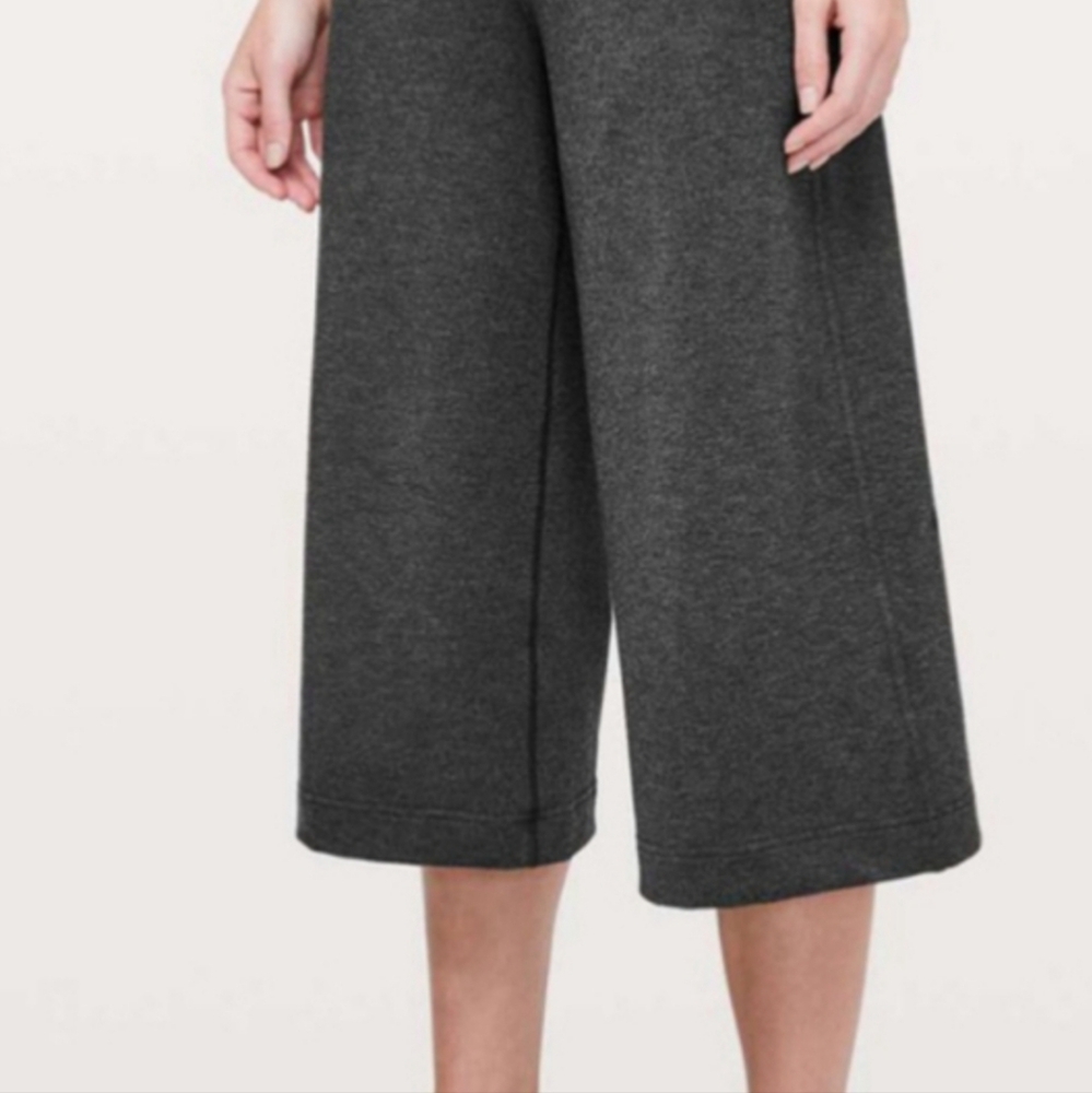 Lululemon Wide Leg Culottes High Rise 6 - Picture 5 of 6